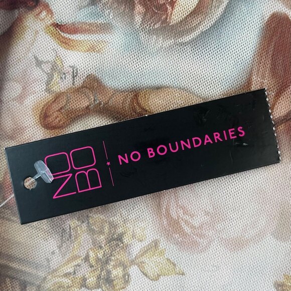 No Boundaries Sleeveless Tank Top Shirt Womens Large Angel Print New - Picture 11 of 11